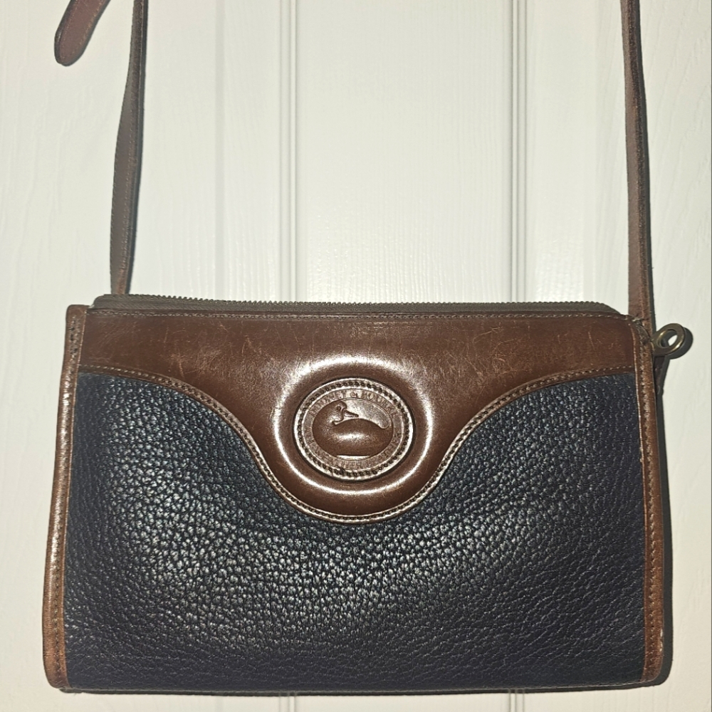 Dooney & Bourke Vintage Navy Top Zip Made in the USA Crossbody Bag
